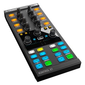 TRAKTOR KONTROL X1 MK2 Native Instruments